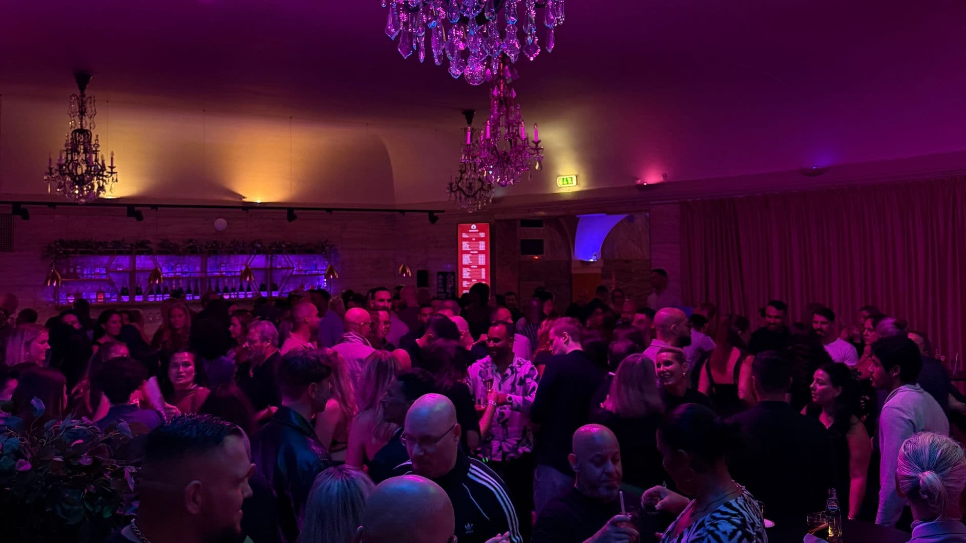 Club Honey på Palladiums Marmorfoajé